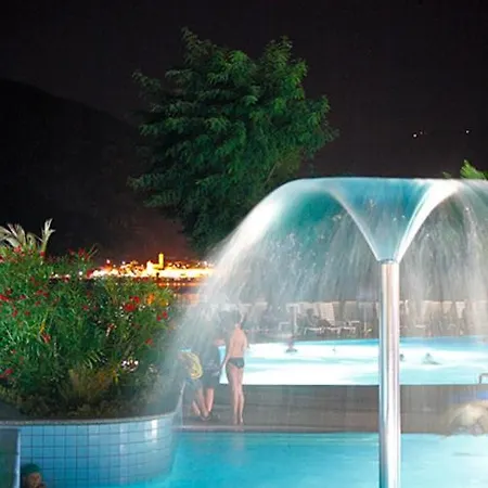 Village Isolino Кемпинг 3*